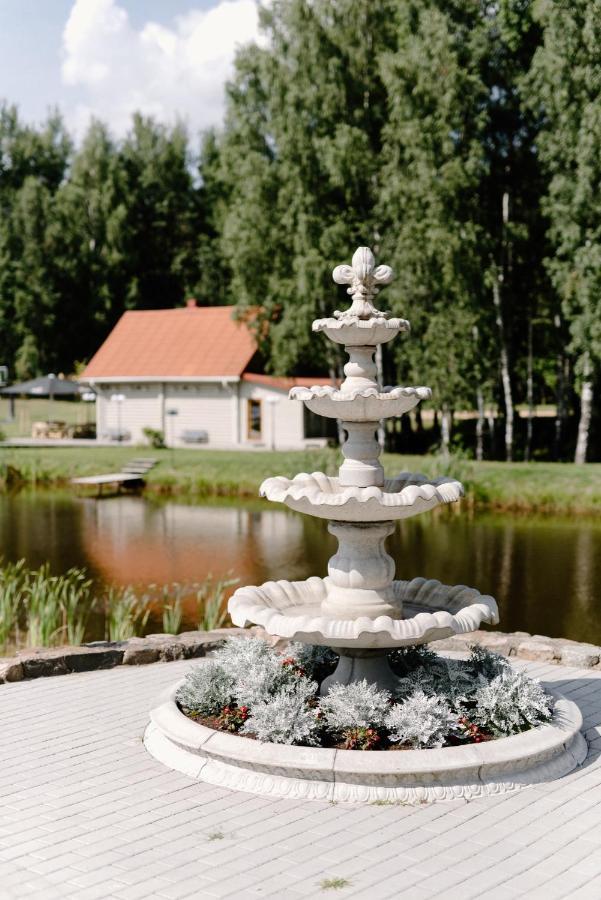Green Town Vievis Exterior photo