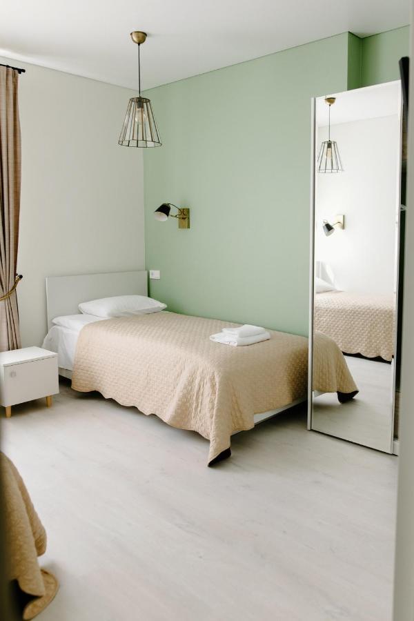 Green Town Vievis Exterior photo